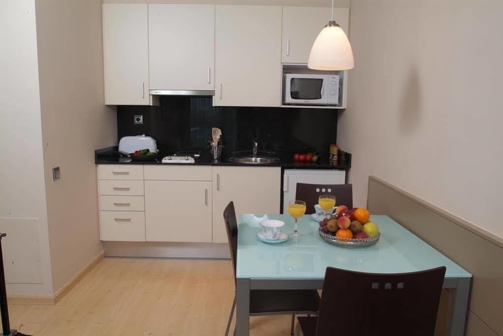 Apartamentos Royal Marina Gardens Castelldefels Extérieur photo