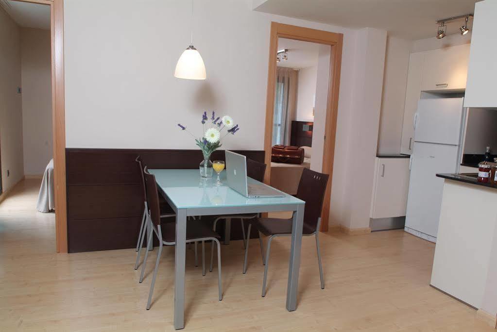 Apartamentos Royal Marina Gardens Castelldefels Extérieur photo