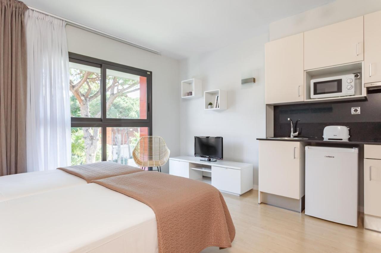 Apartamentos Royal Marina Gardens Castelldefels Extérieur photo