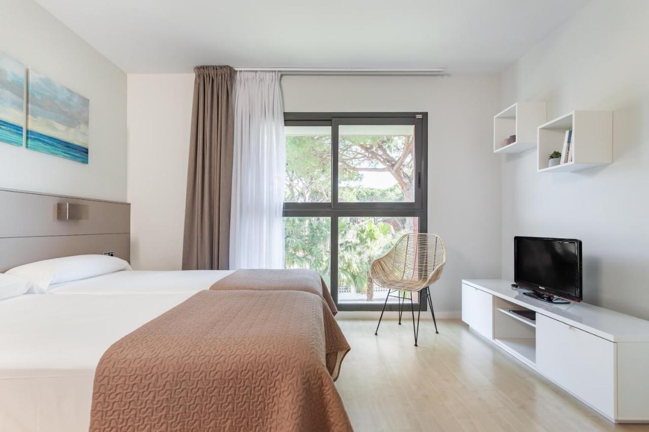 Apartamentos Royal Marina Gardens Castelldefels Extérieur photo