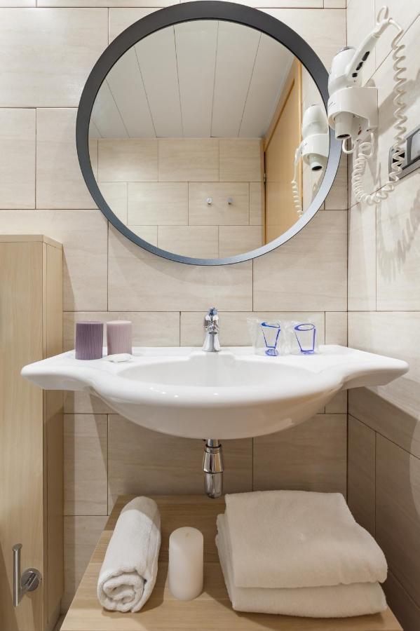 Apartamentos Royal Marina Gardens Castelldefels Extérieur photo